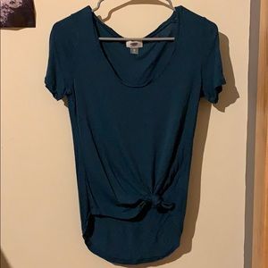 Old navy t-shirt